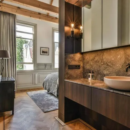 Lyafett Deluxe Ferienhaus *